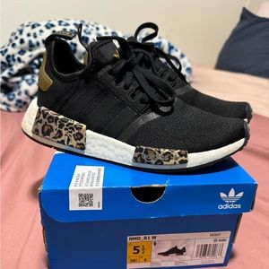 Black/Cheetah NMD size 5.5 with box like new